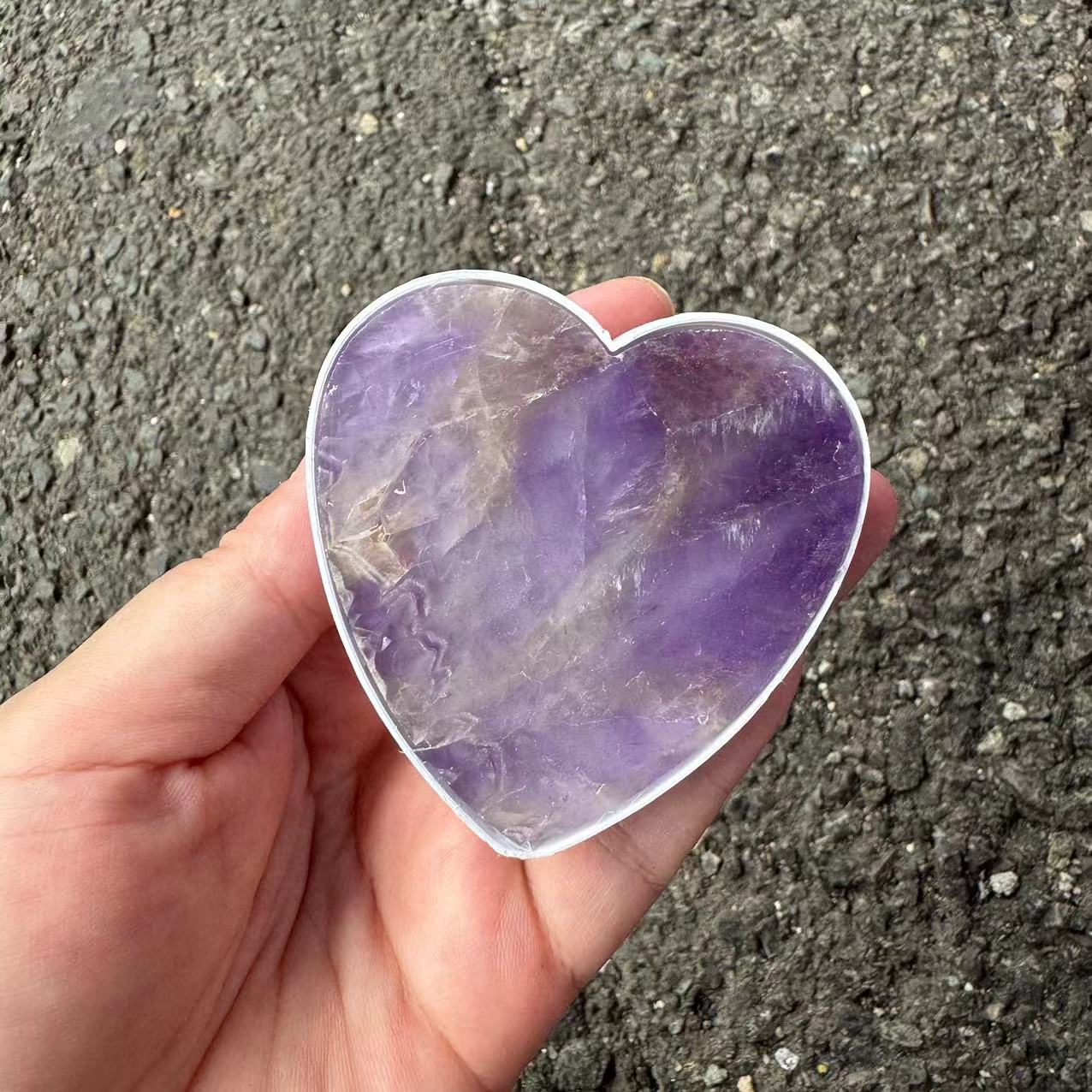 Amethyst-heart shape