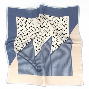 Écharpe en <span class=keywords><strong>soie</strong></span> <span class=keywords><strong>100</strong></span>% haut de gamme double face longue pour <span class=keywords><strong>femme</strong></span>, vente en gros - Product Image 3
