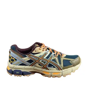 GEL-KAHANA 8 is a classic Outdoor running shoe featuring "Urban Outdoor functional cross-country style".