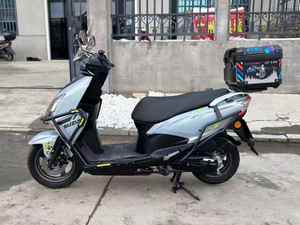 ซูซูกิ UY125 124 ซีซี รถสกู๊ตเตอร์แบบสูบเดียว ระบายความร้อนด้วยอากาศ ระบบหัวฉีด EFI เกียร์ CVT สำหรับการเดินทางในเมือง - Product Image 2