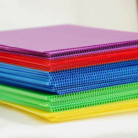 Lámina de Plástico Corrugado Impermeable y Ligera de 2mm 3mm 4mm 5mm 6mm, Cartón Corrugado para Letreros y Exhibición