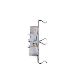 Interruttore a doppia presa schuko europeo e presa a muro - Product Image 3