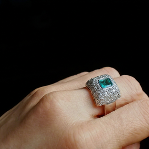 Bague de cocktail taille émeraude pour femme, plaquée argent 925, micro-pavé de pierres précieuses, bague de fiançailles glamour, pierre de naissance de mai, style géométrique - Product Image 1
