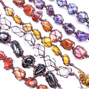 एकल रंग प्राकृतिक मणि पत्थर बुना कार पेंडेंट सुलेमानी अनियमित पत्थर फांसी लट सात चक्र क्रिस्टल कार लटकन - Product Image 2