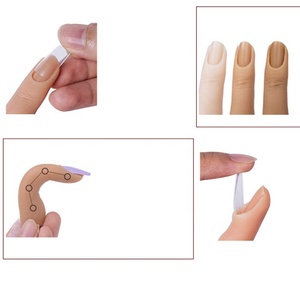 Offre Spéciale souple <span class=keywords><strong>silicone</strong></span> ongles artificiels pratique <span class=keywords><strong>doigt</strong></span> manucure formation main nail art imitation <span class=keywords><strong>faux</strong></span> <span class=keywords><strong>doigt</strong></span> - Product Image 4