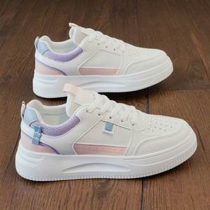 Nuevos Zapatos Deportivos Versátiles de Moda Izquierda-Derecha para Hombre y Mujer, Parte Superior de Cuero Sintético Plano, Entresuela de PU, Suela de Goma, Cierre con Cordones - Product Image 1