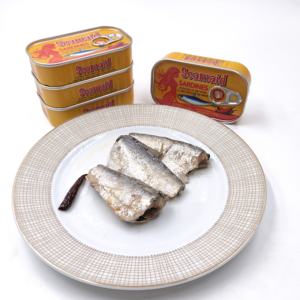 Sardina enlatada de la mejor calidad de fábrica 125g en salmuera Sardinas enlatadas en aceite con precios MARCA OASIC - Product Image 3