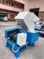 Broyeur et déchiqueteur automatique de plastique PET rigide avec moteur, petit broyeur de recyclage 10 CV