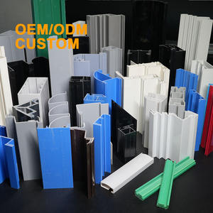 Profilé UPVC personnalisé extrudé en <span class=keywords><strong>PVC</strong></span>, latte de panneau mural vertical, revêtement en vinyle, fabricant de profilés en plastique pour l'extérieur de la maison - Product Image 1