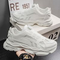 Baskets blanches tendance pour hommes, respirantes et décontractées, style Dad Shoes, avec semelle épaisse et doublure en maille, pour le printemps