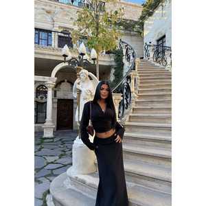 Conjunto de Dos Piezas para Mujer Liana Negro, Blusa Moderna y Pantalones, Conjunto de Shorts de 2 Piezas - Product Image 2