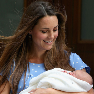 สร้อยคอครอบครัวสแตนเลสชุบทองสลักชื่อตามสั่ง จี้รูปหัวใจสำหรับเด็กผู้หญิง พร้อมจี้ชื่อส่วนตัว เครื่องประดับกันน้ำ - Product Image 5