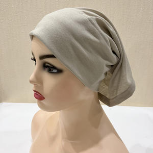 Venta caliente nuevos hombres mujeres multiusos Color sólido <span class=keywords><strong>Pelo</strong></span> <span class=keywords><strong>Largo</strong></span> gorro moda tubo bandas Fondo sombrero Hijab - Product Image 4