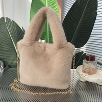 WB203 Automne Hiver Nouveau Faux Fourrure De Renard Épaule Grande Capacité En Peluche Sac Sous Les Bras Sac Fourre-Tout Moelleux De Haute Qualité