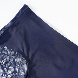 Vendita calda da donna Sexy in raso senza cuciture biancheria intima di seta di ghiaccio da donna Sexy slip senza cuciture mutandine di pizzo donna biancheria intima - Product Image 5