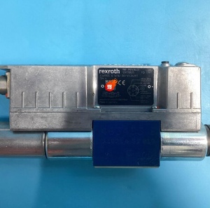มีสินค้าในสต็อก R901496437 4WREE6W16-3X/V/24A1 ตัวควบคุมทิศทางแบบสัดส่วนพร้อมอุปกรณ์อิเล็กทรอนิกส์ในตัว (OBE) - Product Image 4