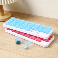 Boîte à pilules portable scellée en plastique style japonais créatif, type clavier, 31 compartiments, organisateur de comprimés pour la gestion de la santé