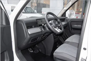 Commercial RICH C5 LHD Single Cab Truck, Extended Range Electric Van 1.5T Load 1200km Range - Product Image 4