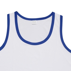 Renforcez votre garde-robe estivale avec un débardeur tendance pour homme, color-block, tricoté 100% coton, parfait pour les tenues décontractées de plage. - Product Image 3
