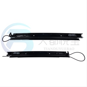 Riel Guía Panorámico Negro Aislante Térmico Templado Original Nuevo para Techo Solar GLA W156 Código OE Ventanas de Coche - Product Image 6