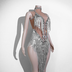 Combinaison à franges en strass argenté métallisé Ice Queen pour spectacle de scène, showgirl, diva, drag queen, disco, rave, costume de danseuse - Product Image 2
