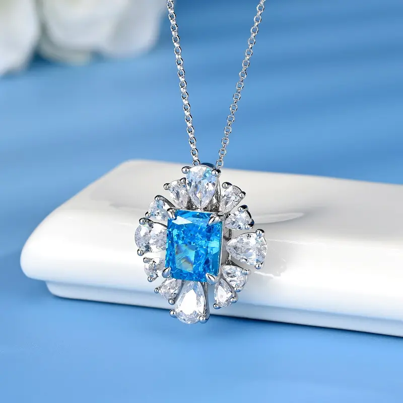 Collar con colgante de corazón de cristal para mujer, cadena de diamantes de imitación azul para mujer