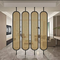 Cloison de séparation moderne en fer et rotin pour restaurant, hôtel, salon de thé - Design artistique d'intérieur