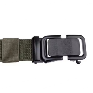 Ceinture tactique réglable en polyester noir, boucle automatique durable, ceinture de sécurité personnalisable pour hommes, entraînement en plein air - Product Image 2