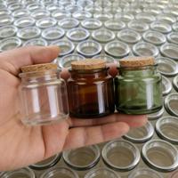 Étiquettes vierges personnalisées en gros pour la fabrication de bougies, petits pots en verre ambré avec couvercle en bois