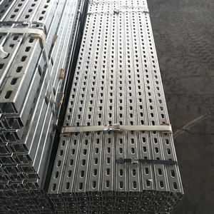 Profilé de structure pour système de montage solaire, rail en acier pour matériaux de construction - Product Image 4
