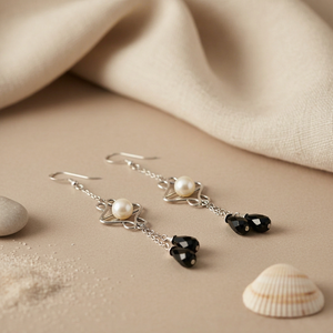 Pendientes de Plata 925 con Perlas de Agua Dulce y Ónix Negro, Diseño Geométrico Clásico, para Uso Diario - Product Image 1