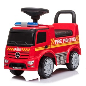 <span class=keywords><strong>Petit</strong></span> bébé à monter sur le <span class=keywords><strong>camion</strong></span> de pompiers <span class=keywords><strong>pour</strong></span> enfants avec alarme sonore et lumière d'alarme - Product Image 6
