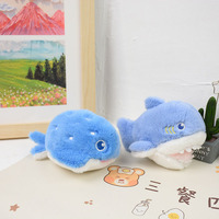 Peluches de souvenirs d'aquarium en gros, mignonnes, en forme de requin, de baleine et de dauphin, avec breloques porte-clés, rembourrées en coton PP doux