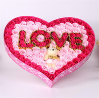 Savon artificiel fleur de Rose cadeau fleur en forme de cœur pour petite amie cadeau de saint-valentin emballé QSLH-D169