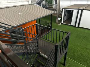 2-5 camere da letto <span class=keywords><strong>casa</strong></span> <span class=keywords><strong>casa</strong></span> Mobile prefabbricata in acciaio 20Ft 40ft uragano pannello Sandwich bagno facile piegare appartamento - Product Image 3