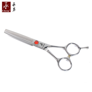 KF-540N 반전 유럽 블레이드 스타일 전문 머리 숱이 가위 일본 스테인레스 스틸 CNC CHENG YONHE - Product Image 3