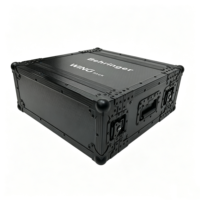 Flight case OEM/ODM Wing Rack 4U empilable tout noir avec couvercles avant/arrière étanches IP67 et 4 pieds en caoutchouc