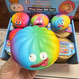 Nuevo Juguete Antiestrés 2026, Peluche de Dumpling con Luz LED, de Subida Lenta, Suave y Aprietable, para Niñas, Niños y Adultos - Product Image 6