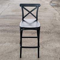 Tabouret de bar commercial en plastique PP à dossier croisé, chaise haute moderne avec repose-pieds, tabouret de comptoir pour cuisine, café, bistrot