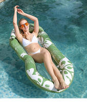Bouée gonflable en PVC à motif feuille personnalisée en usine, vente en gros de bouées de natation en forme de donut, requin ou maille pour enfants