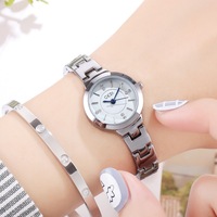 Montre à quartz pour femme Goldie GEDI, étanche, avec bracelet en alliage, petit modèle, élégante, à aiguilles, ornée de diamants, pour étudiantes, vente en gros