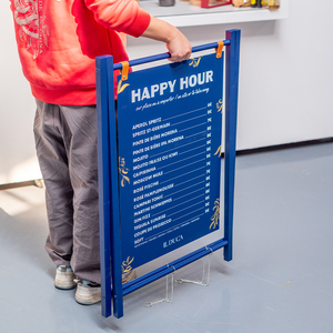 Bảng hiển thị kim loại 90x64cm có thể gập lại hai mặt sàn đứng hiển thị logo tùy chỉnh quảng cáo - Product Image 4