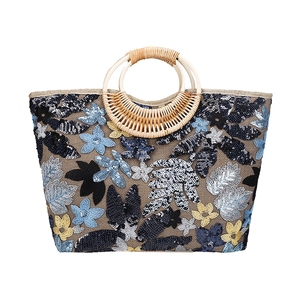 Sac de soirée chic pour femme avec poignée en bambou, broderie de sequins, motif floral, idéal pour mariage, fête ou shopping - Product Image 1