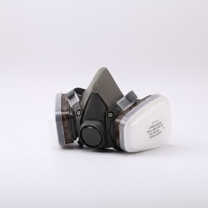 Masque à gaz demi-visage réutilisable en silicone 6200 avec double <span class=keywords><strong>filtre</strong></span> pour la protection industrielle, la soudure et la peinture au pistolet - Product Image 1