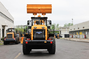 Famous Brand <strong>Small</strong> 4 <strong>Wheel</strong> Drive Tractors Garden Mini Tractors 5.5 Ton <strong>Small</strong> <strong>Wheel</strong> <strong>Loader</strong> Cheap Price 856H Mini <strong>Wheel</strong> <strong>Loader</strong> - Product Image 6