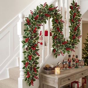 Guirlande de Noël rouge avec baies artificielles en plastique et tissu, décoration murale suspendue pour balcon extérieur, style nordique - Product Image 3