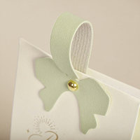 Nouvelle boîte à bonbons personnalisable avec poignée en forme de nœud floral et gaufrage pour les faveurs de mariage, les chewing-gums et les chips