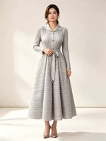 Robe Maxi à Volants Plissés Grande Taille SJ - Couleur Unie, Col, Manches Longues, Style A-Line, Robe Élégante pour Femmes