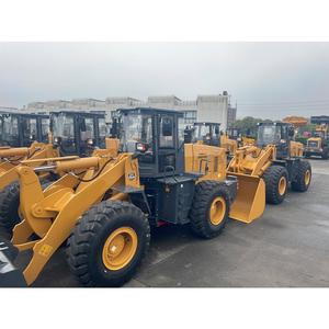 Chargeuse sur pneus 4x4 LG855N de 5 tonnes avec accessoires - Product Image 2