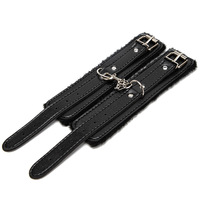 Sexbay Menottes et Bracelets en Peluche Douce pour Jeu de Rôle SM, Menottes de Poignet, Menottes de Jambe, Bracelet de Cheville, Bande de Contrainte, Laisse, Accessoire pour la Vie Sexuelle